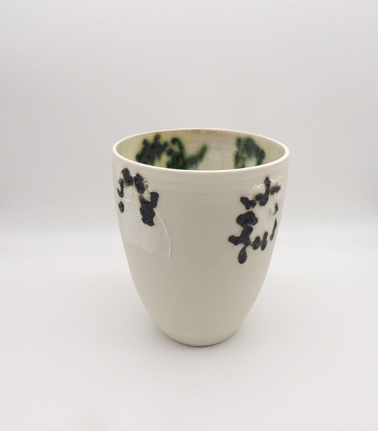 Vase - Charlotte Walry
