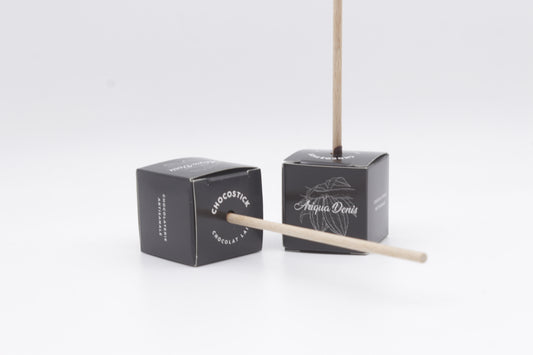 Chocostick (noir) - Ariqua Denis