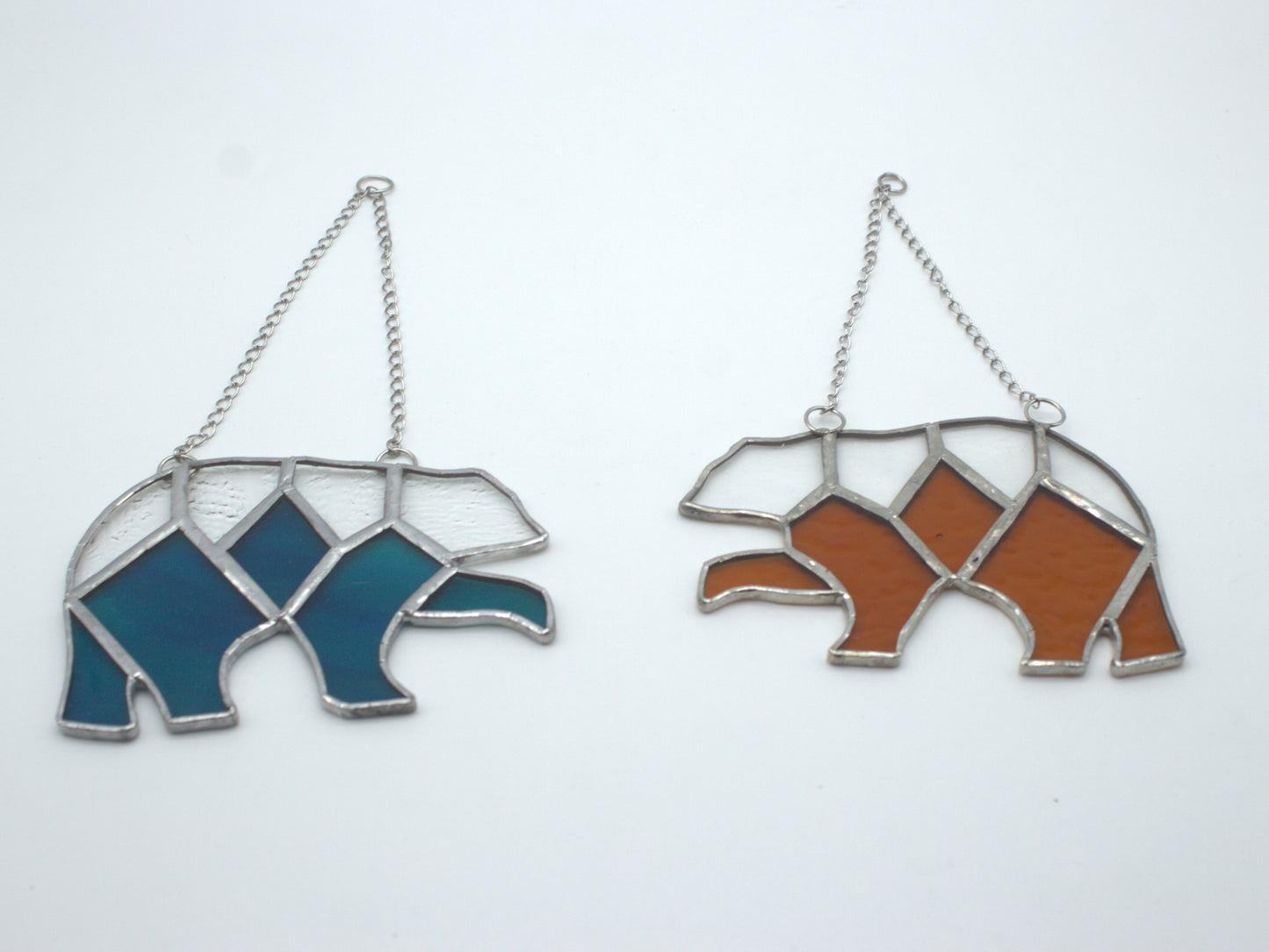 Sculpture d'Ours en vitrail